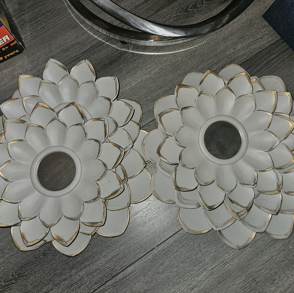 Elegant White Flower Mirrors with Gold Accents